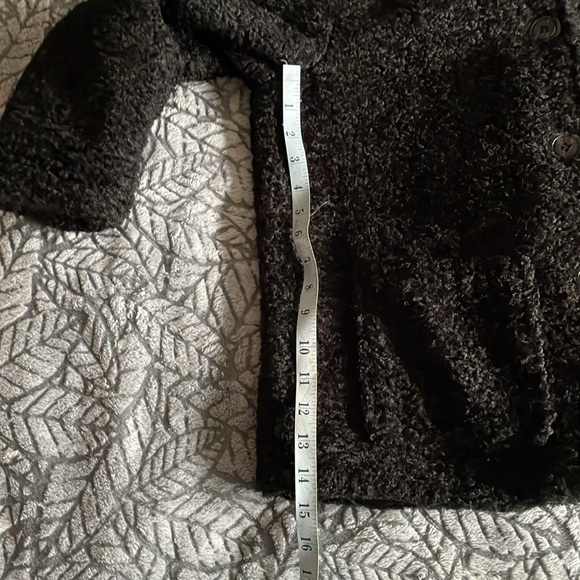 LOLA Black Faux Fur Jacket, Made in Italy Front Buttons Closure, Size L Pockets - Picture 16 of 16